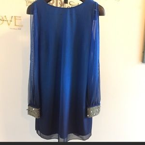 Perfect for NYE 🎉 Blue Dress 🎉